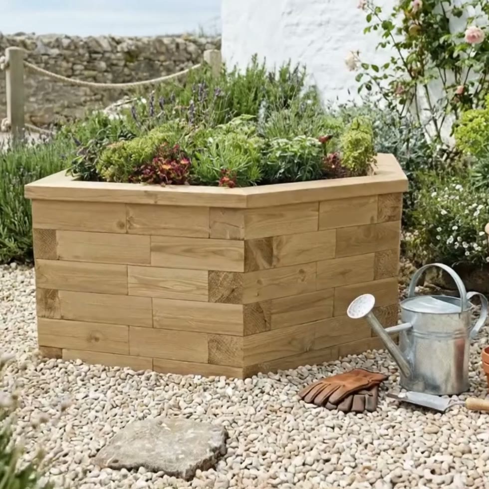 Fioriera esagonale da giardino / 1,55 x 0,924 x 0,45 m