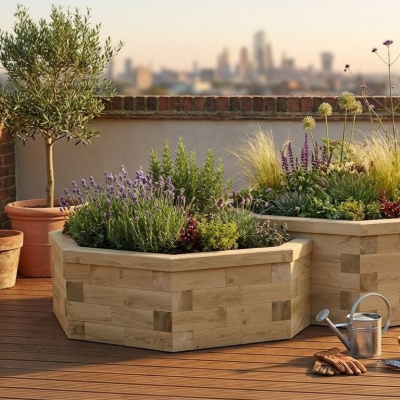 Letto rialzato ottagonale a due livelli / 2,548 x 1,524 x 0,55 m