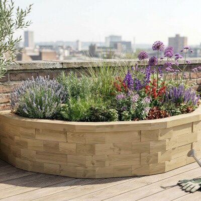 Letto rialzato semicircolare / 2,325 x 1,32 x 0,45 m