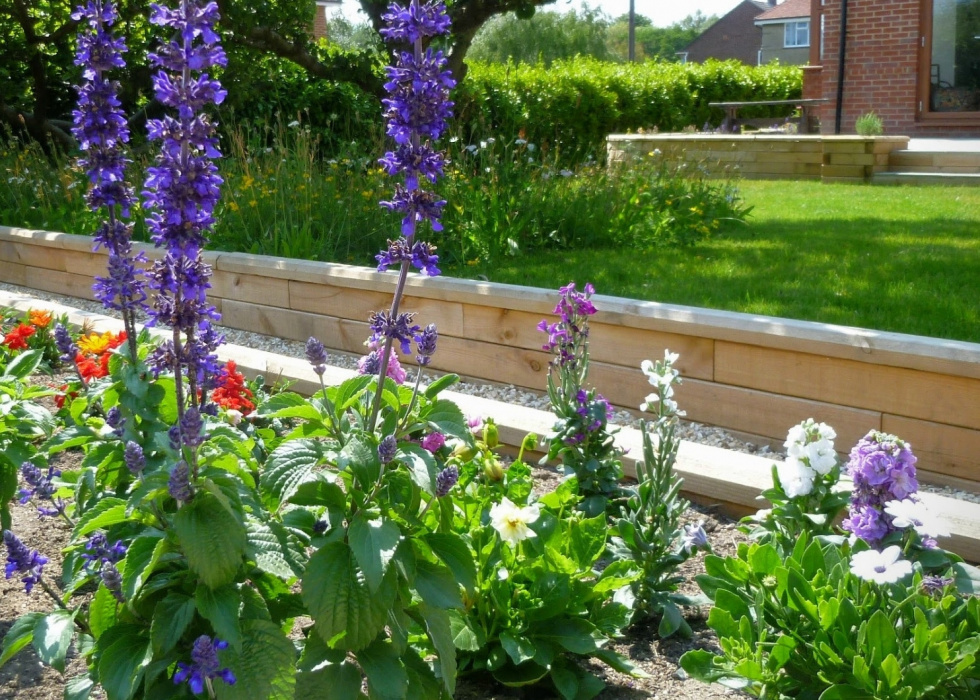 Muri di contenimento per il giardino / Personalizza la forma e la lunghezza