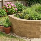 Letto rialzato semicircolare / 1,575 x 1,021 x 0,45 m