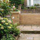 Muro di contenimento su pilastri / 5,55 x 0,65 m