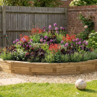 Letto rialzato con angolo curvo a cascata / 2,25 x 2,25 x 0,45 m