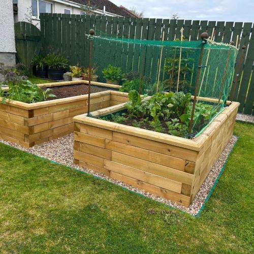 La fioriera rialzata a forma di U di Colin e Alison